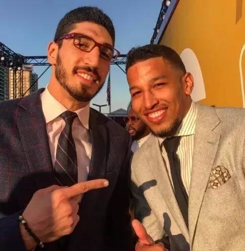 马卡：赫伊森在皇马经历起伏，从初露锋芒到面临挑战与调整（马卡：赫伊森皇马生涯起伏，从崭露头角到迎接挑战与调整）