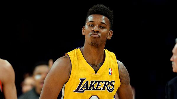 德天空：目前看施洛特贝克最可能不续约，皇马和拜仁讨论了他（德天空：施洛特贝克续约希望渺茫，皇马与拜仁已讨论其情况）