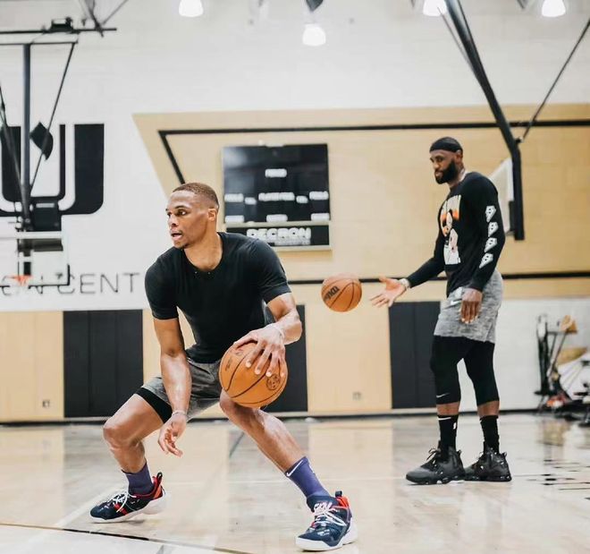 德甲战报：波尔森绝杀，汉堡3-2逆转不莱梅（德甲：波尔森补时绝杀，汉堡3-2逆转不莱梅）