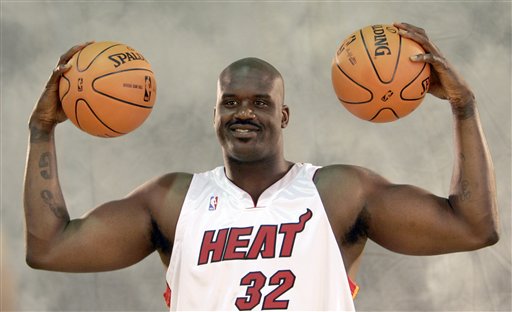 NBA：独行侠击败雄鹿 东契奇全场三双（NBA：独行侠力克雄鹿，东契奇砍下三双）