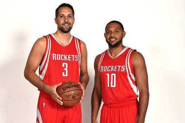 费兰·托雷斯戴帽斩获赛季11球，超越莱万距离姆巴佩5球（费兰·托雷斯上演帽子戏法收获赛季第11球，超越莱万仍落后姆巴佩5球）